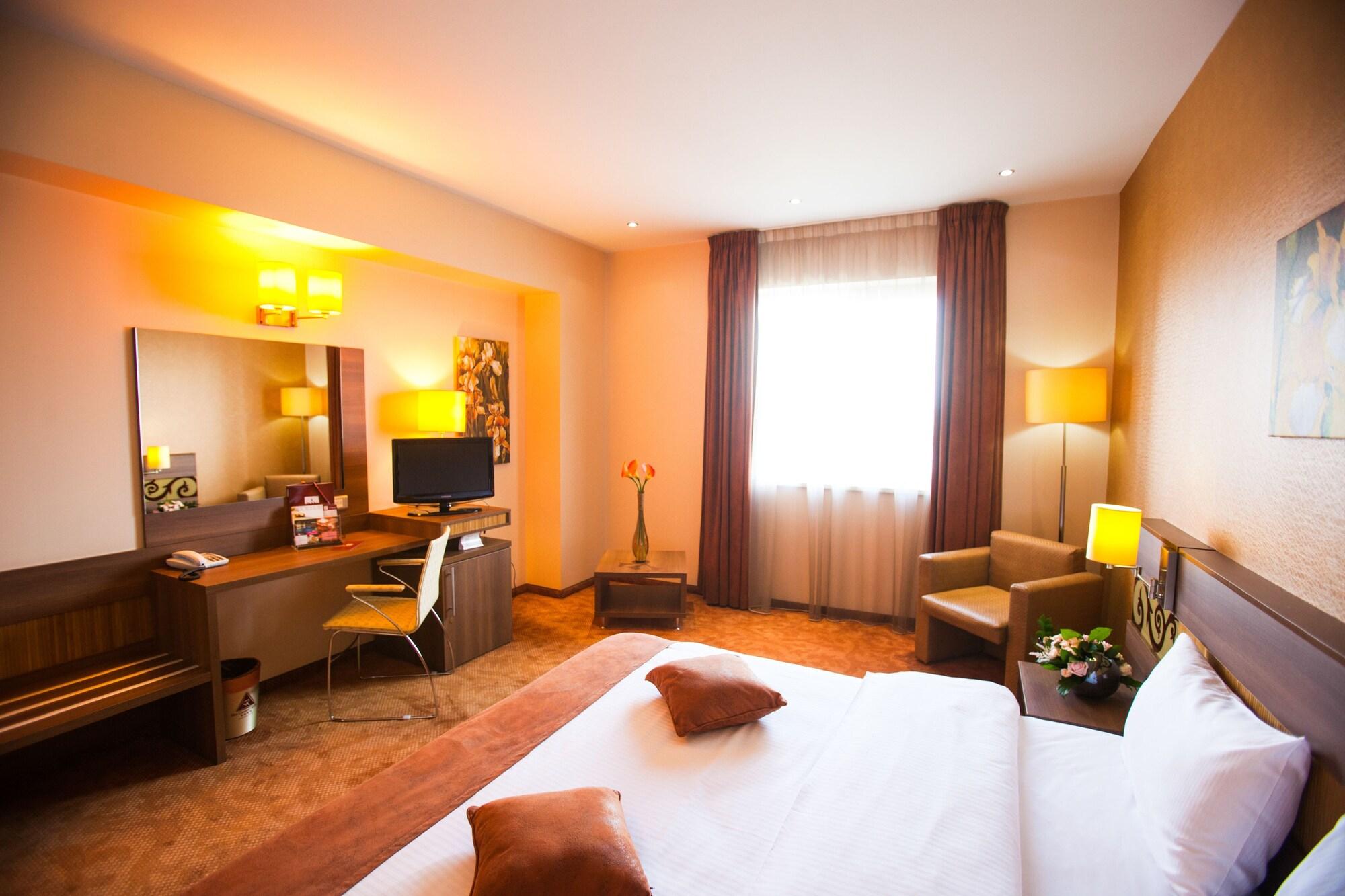 Rin Grand Hotel Bucharest Luaran gambar